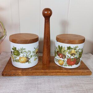 MCM Condiment Tray with 2 Lidded Containers